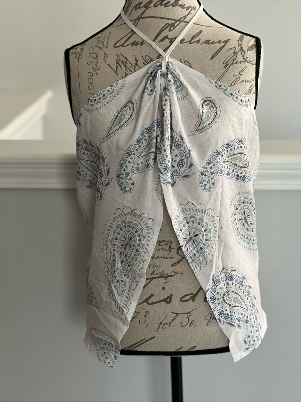 Musera Paisley Print Halter Wrap Top — Size M — NWT